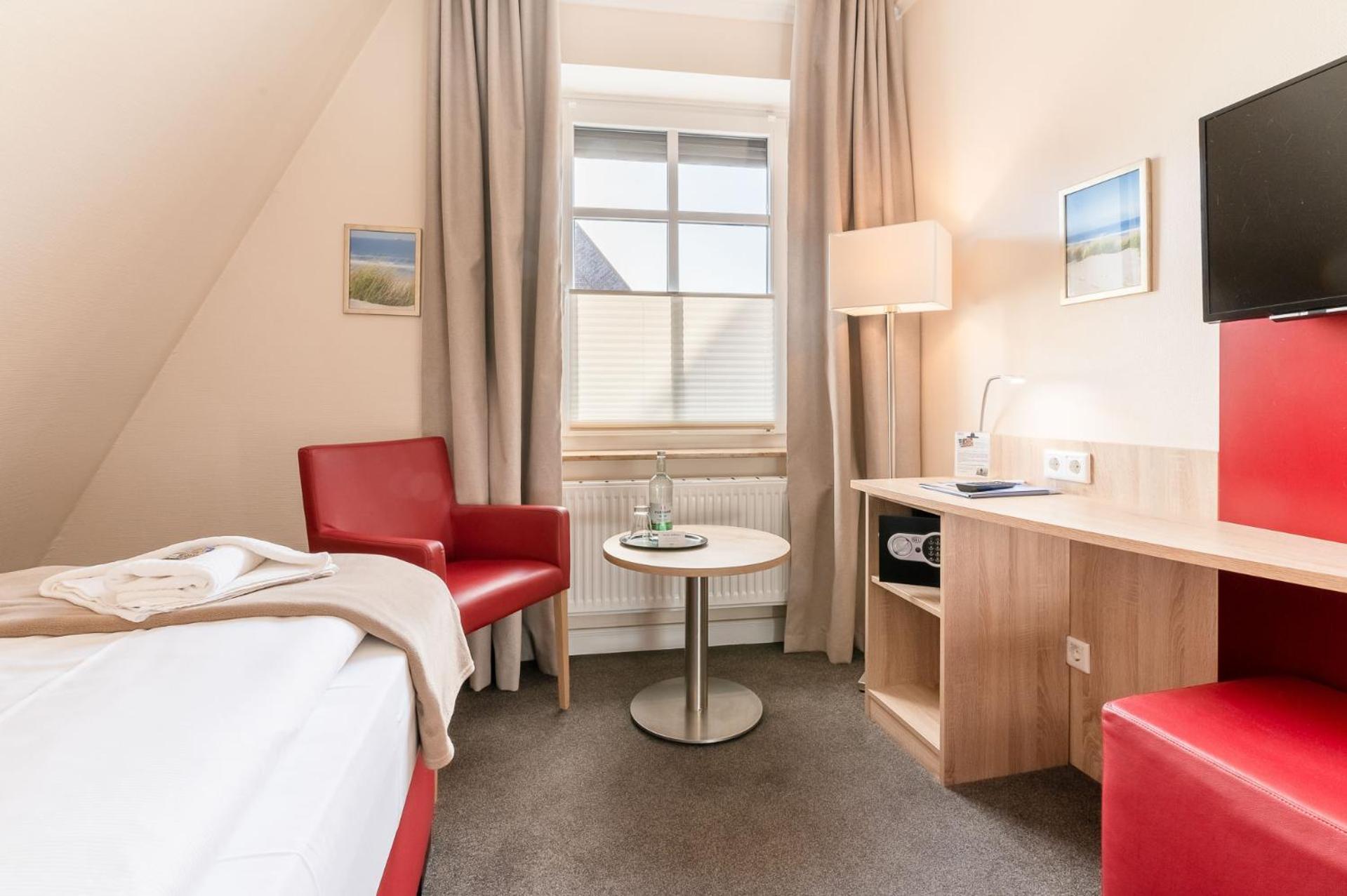 Nordsee-Hotel Hinrichsen Χούζουμ Εξωτερικό φωτογραφία